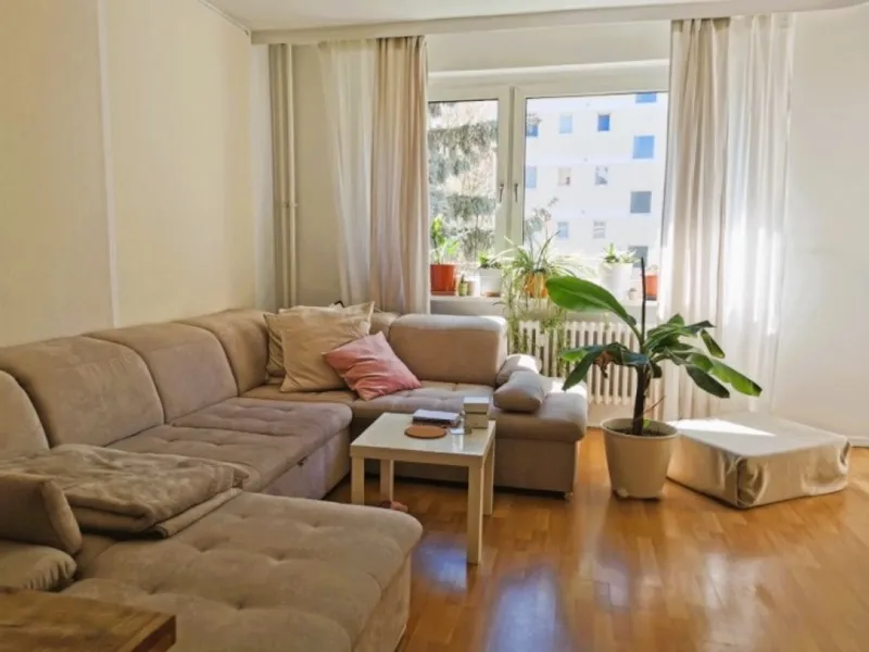 Modernisierte 3-Zimmer-Wohnung nahe Schloss Bellevue — photo 1